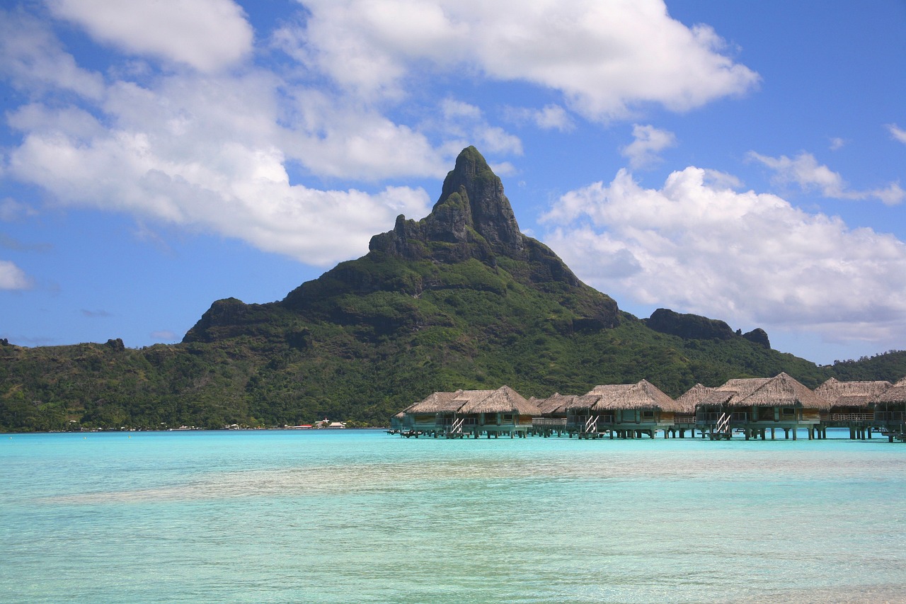 青海湖旅游举报电话——守护美丽风景线青海湖旅游局电话