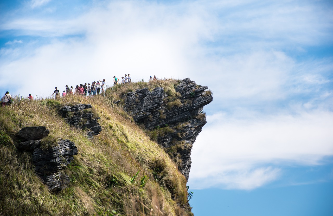 探索神秘而壮观的梭布垭石林旅游路线梭布垭石林景区游记