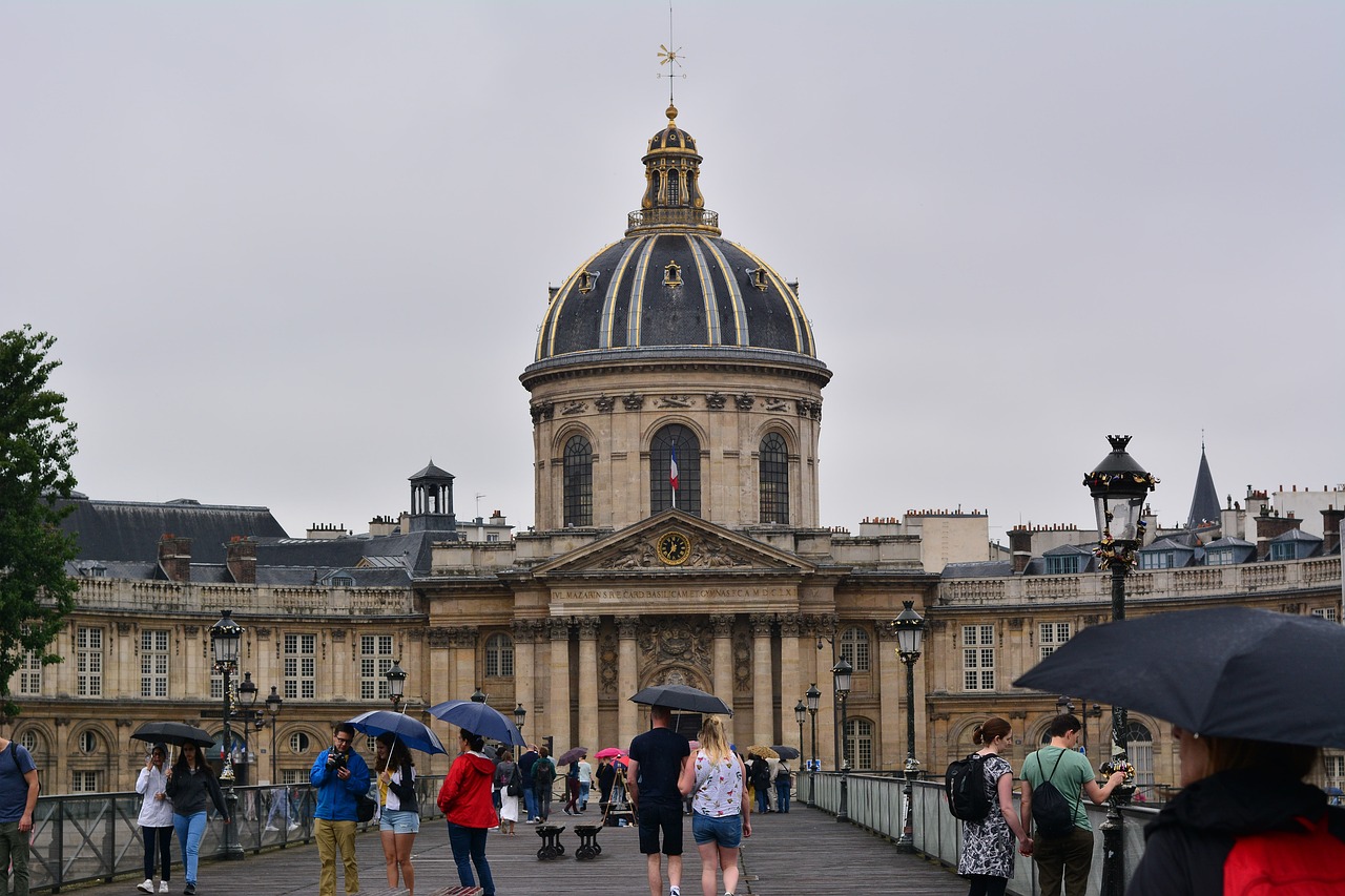 英国旅游必带——你的完美旅行指南英国旅游必带回来的东西